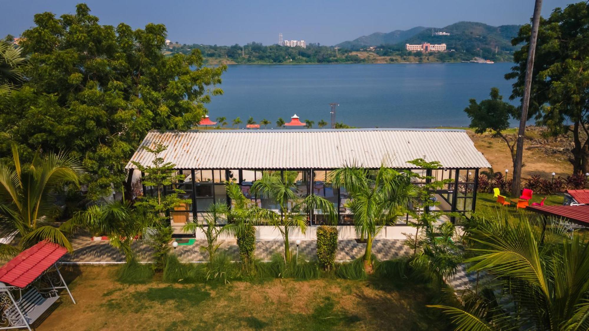 Riverview Tent Resort Kevadia Buitenkant foto